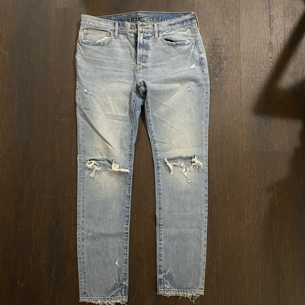 American Eagle Mens Distressed Jeans